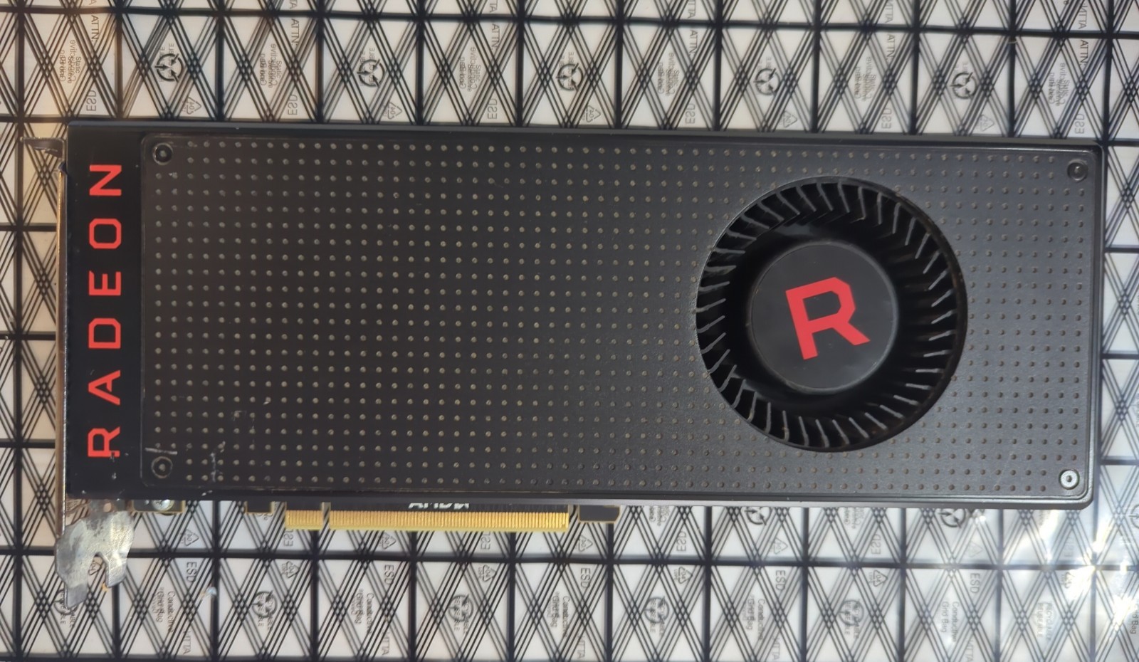 Sapphire Radeon RX Vega 56 8GB HBM2 GPU