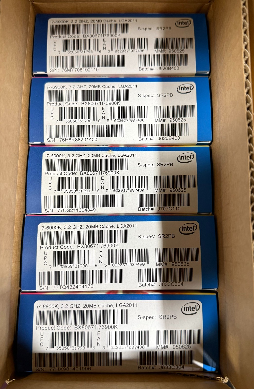 Intel BX80671I76900K SR2PB Core i7-6900K Processor 20M Cache,3.70 GHz NEW RETAIL