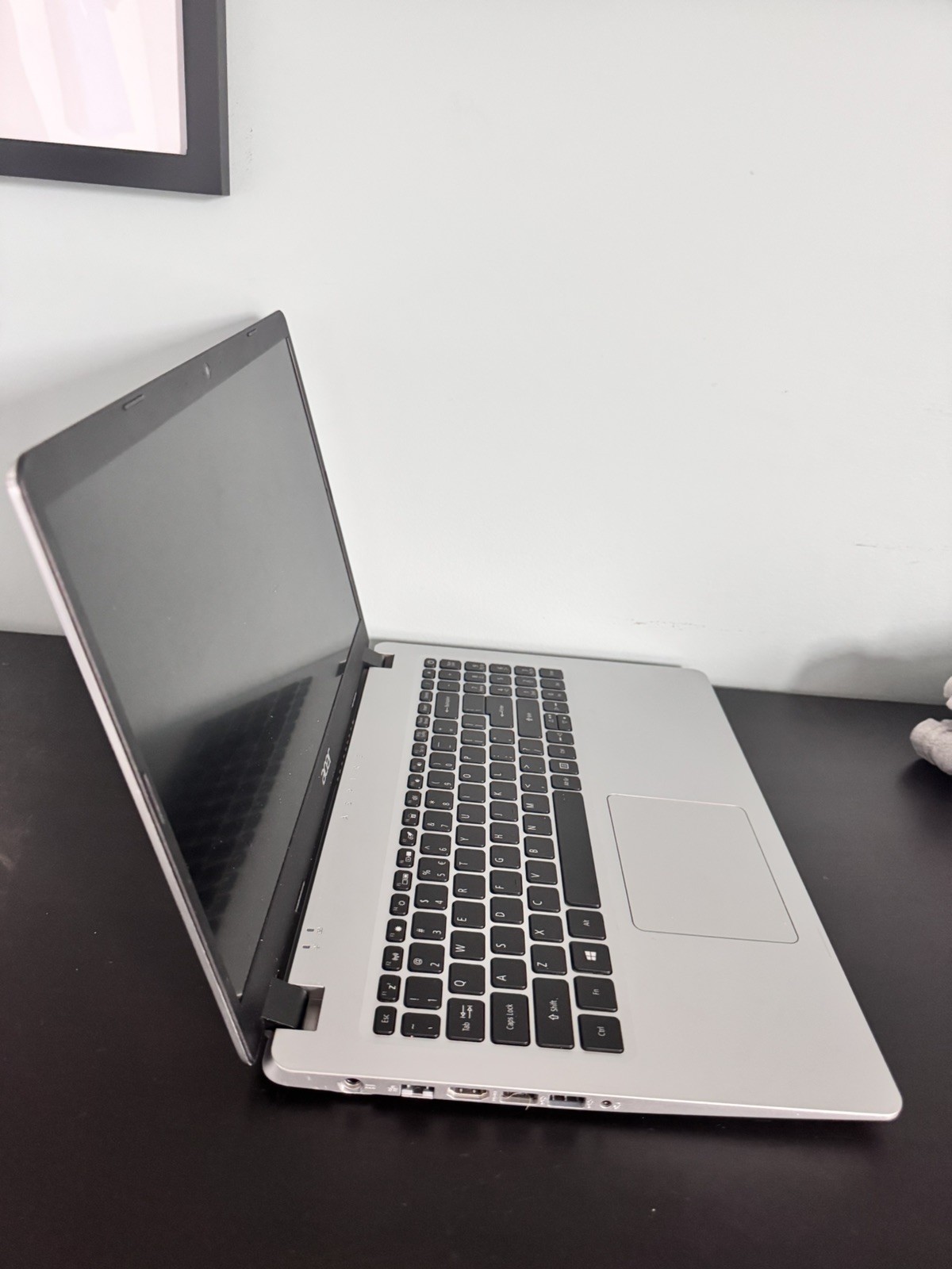 Acer Aspire 5 A515-43 15.6” Ryzen 3 3200U 4GB RAM 128GB SSD Windows 10