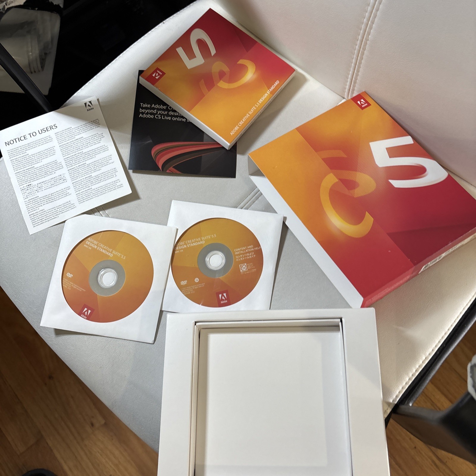 Adobe Creative Suite 5.5 Design Standard Mac Complete Box Set w/ Serial CS5.5