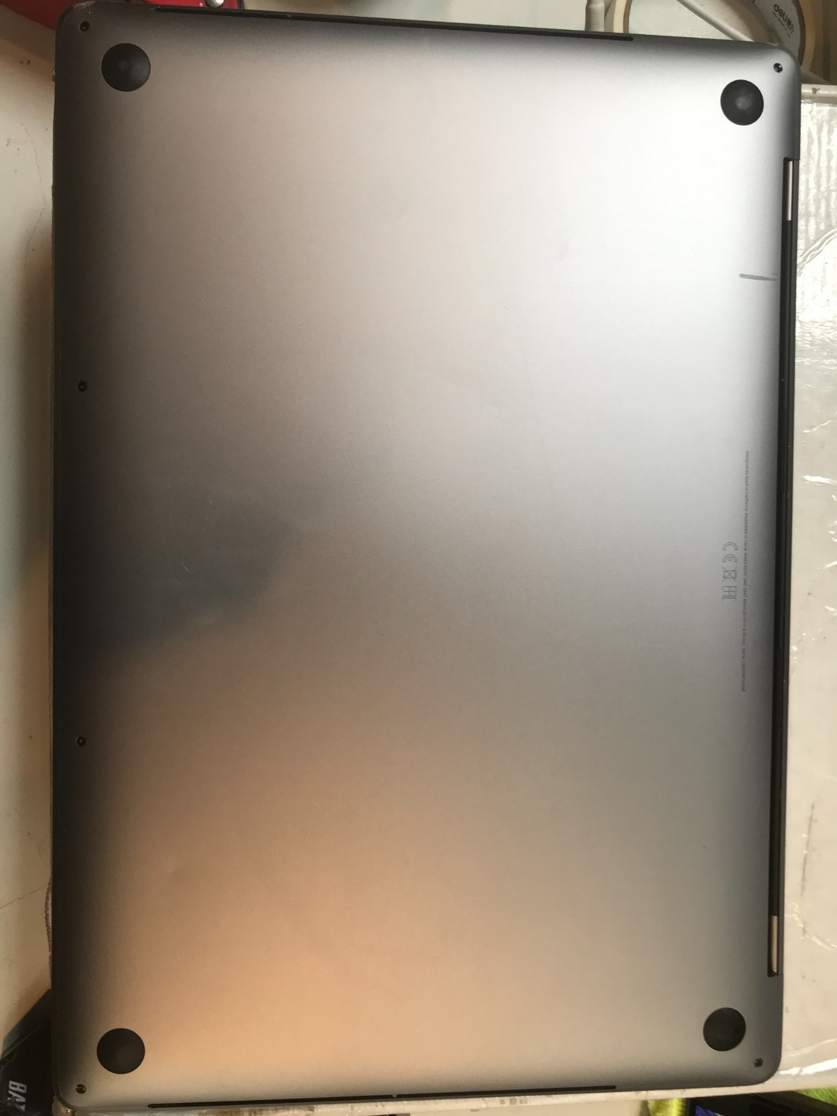 Apple MacBook Pro A2141 2019 16″ i7 2.6GHz 16GB 512GB Gray Service Battery #178