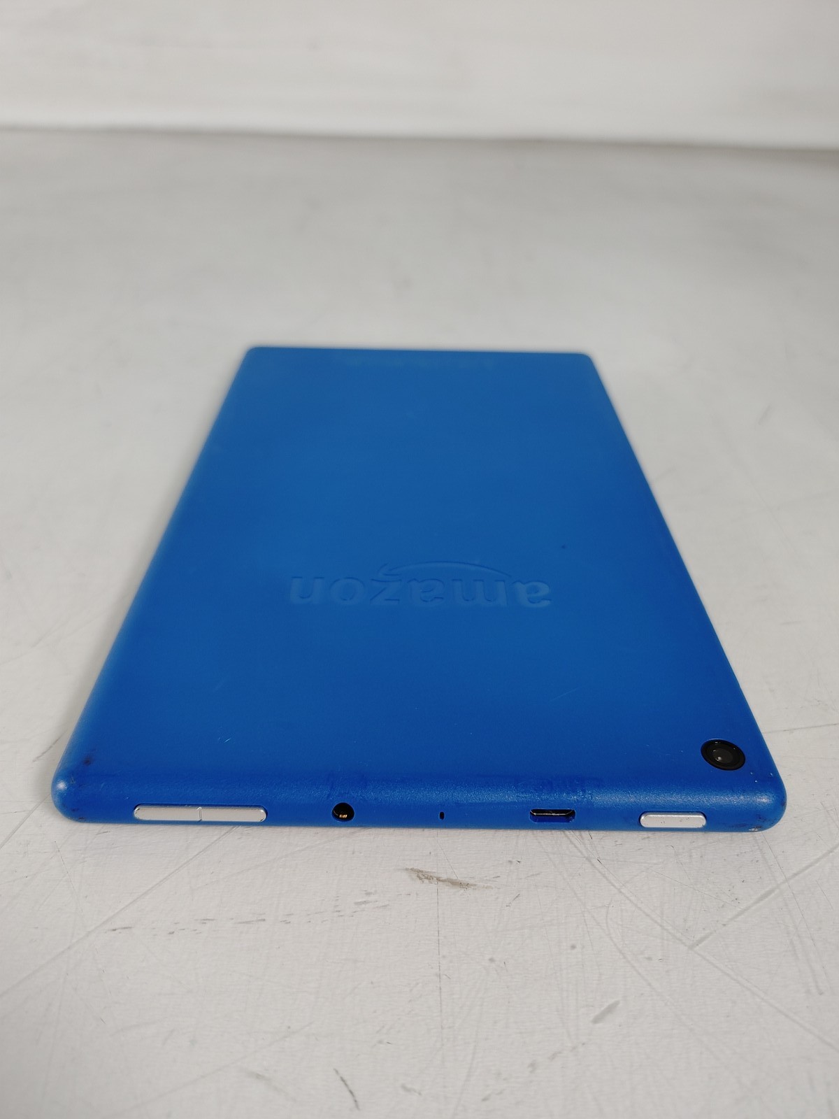 Amazon Fire HD 8 (7th Generation) SX034QT 32 GB Fire OS (WiFi Only)