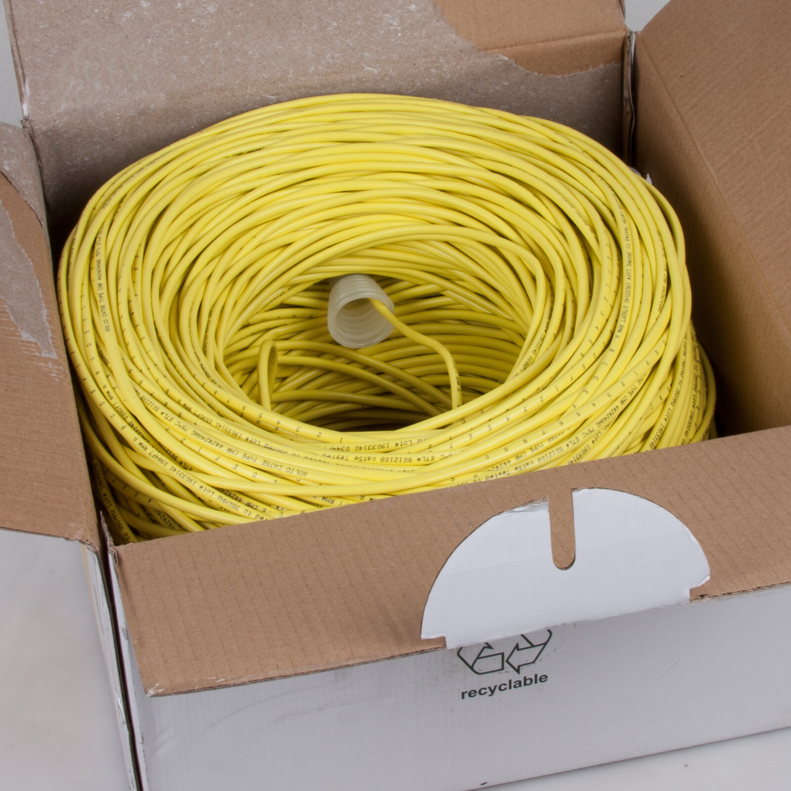 1000 Ft CMR Rated 24AWG Solid Bare Copper Conductor UTP PVC Network Cable