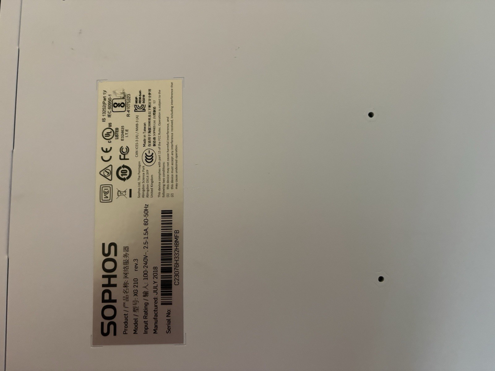 Sophos XG 210 Rev.3 XG210 1U Rackmount Firewall Security Appliance