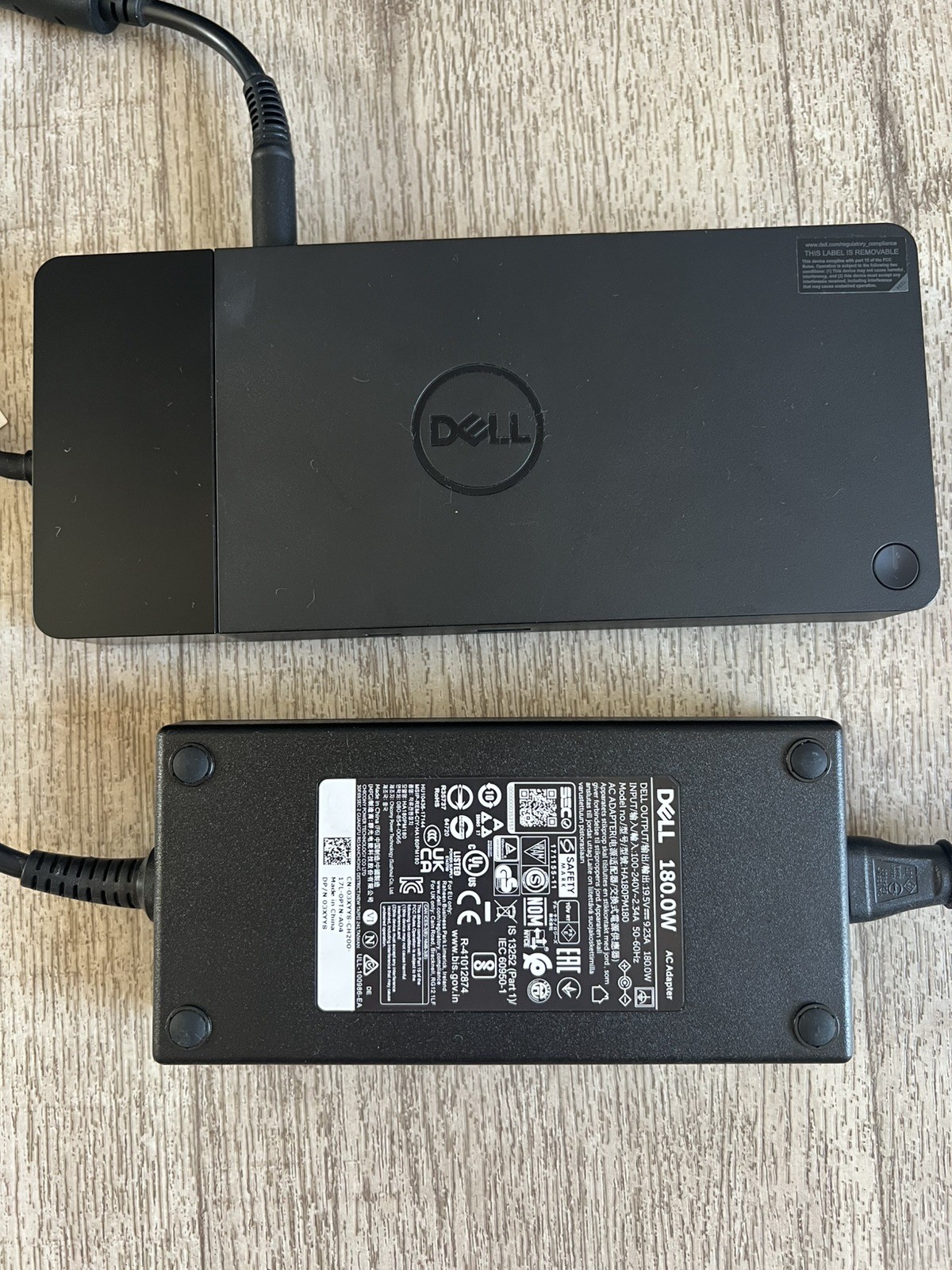 Dell WD19TBS Thunderbolt Docking Station with original Dell 180W Power Adapter