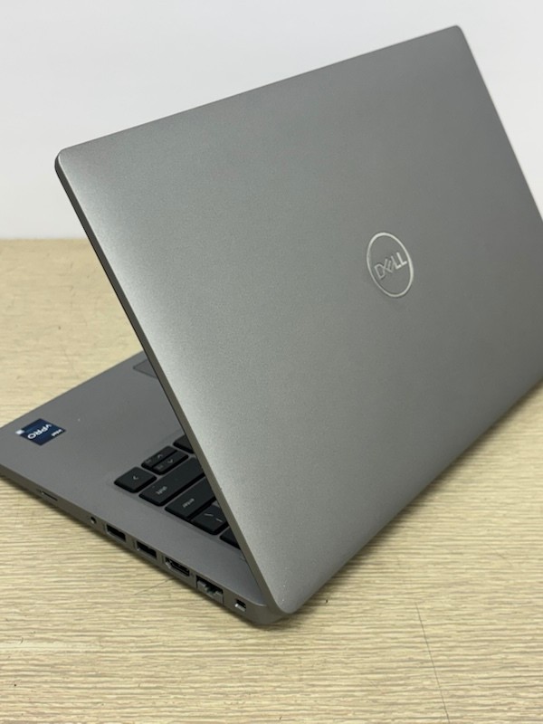 Dell Latitude 5430 14″ FHD Laptop 2023 Intel Core i5-1245U 16GB 512GB Win11P