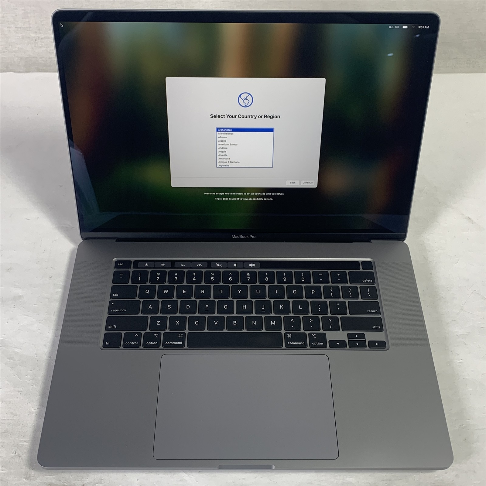 Apple MacBook Pro A2141 (2019) 16″ Laptop Core i9-9980HK 2.3GHz 16GB – 500GB SSD