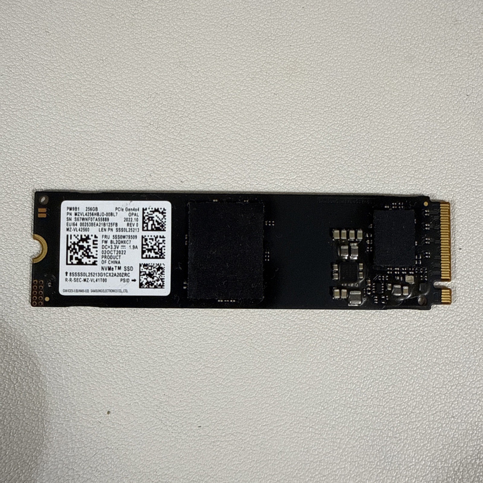 Samsung PM9B1 256GB SSD 2280 M.2 NVMe PCIe 4.0 Gen4 x4
