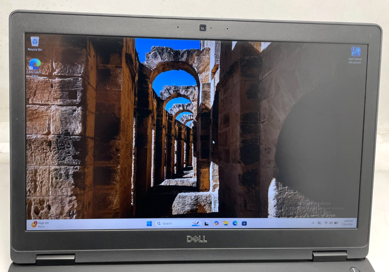 Dell Latitude 5590 15.6″ FHD i3-8130U 8gb Ram 256gb SSD W11 “Good – Exc” Bttry