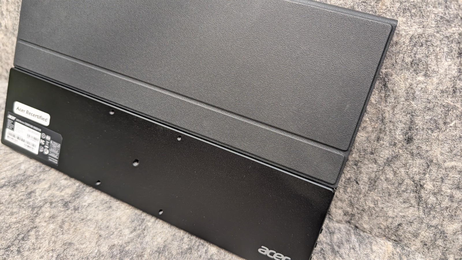 Acer PM161Q 15.6in Portable Monitor 1920×1080 250Nit 60Hz 5ms Bundle