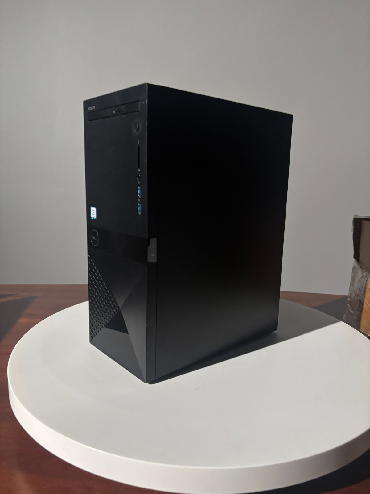 Dell Vostro Desktop PC – 9th Gen. Intel i5 | 16GB RAM 512B SSD Windows 11 Pro
