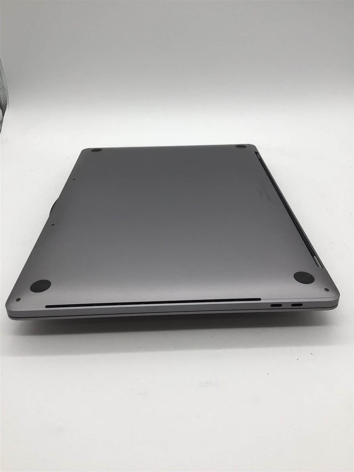Apple Macbook Pro 16″ A2141 i7-9750H 2.60GHz/32GB RAM/512GB NVMe