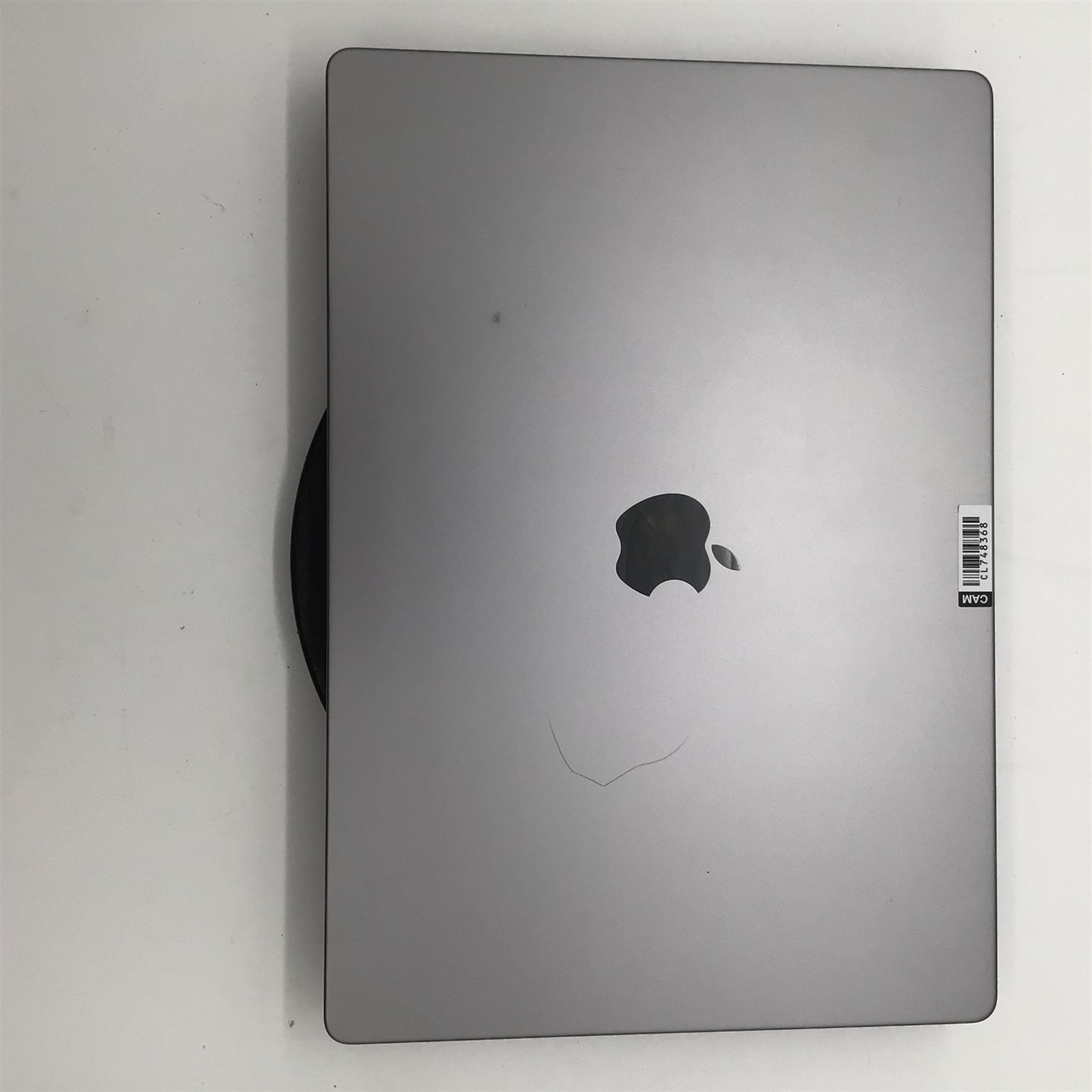 Apple A2485 Macbook Pro 16″ Apple M1 Pro/32GB RAM/1TB SSD – Mac OS: Tahoe