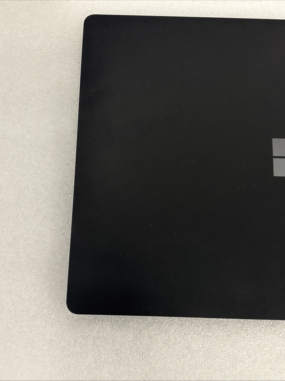 Microsoft Surface Laptop 4 13.5″ (512GB SSD Intel Core i7-1185G7 16GB) *Read*
