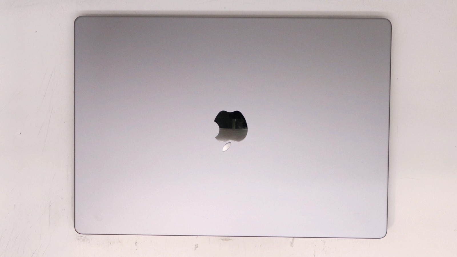 Apple Macbook Pro 16″ M1 Pro 10-Core 16GB 512GB – Very Good READ DESC