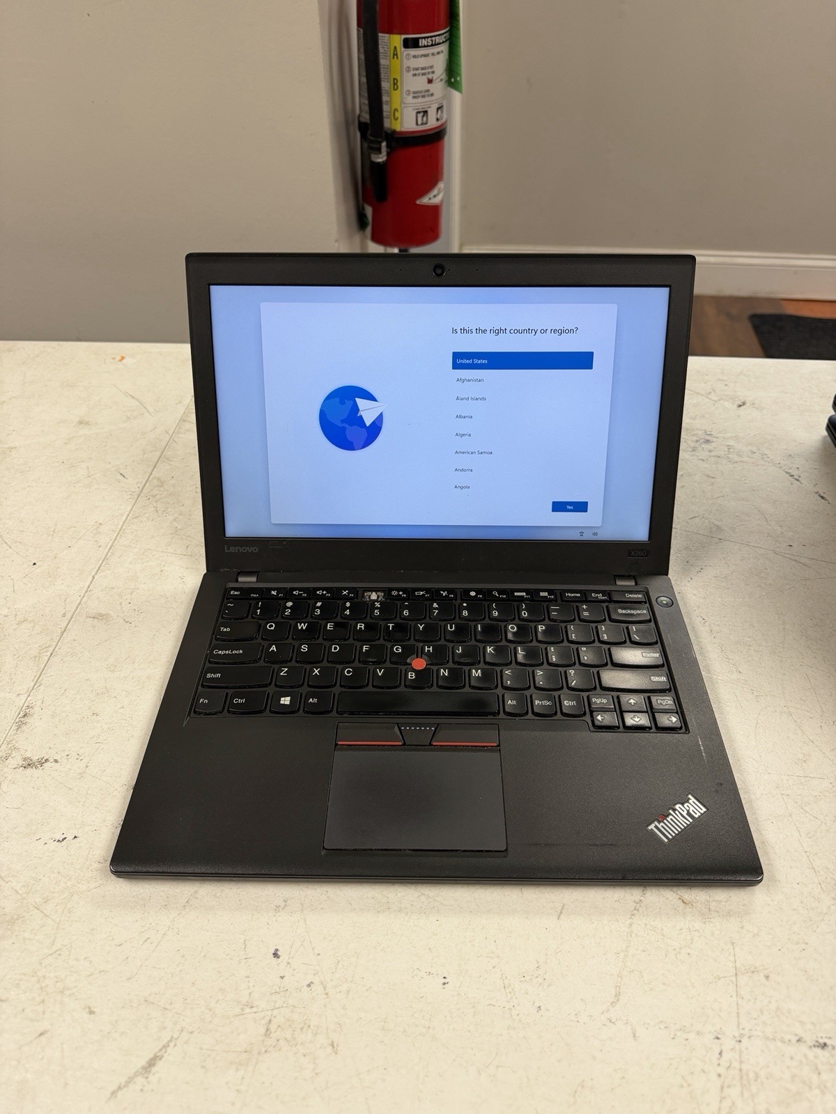 ✅ Lenovo ThinkPad X260 i5-6300U ✅ 8GB RAM ✅ 256GB SSD W11P No Batt ✅