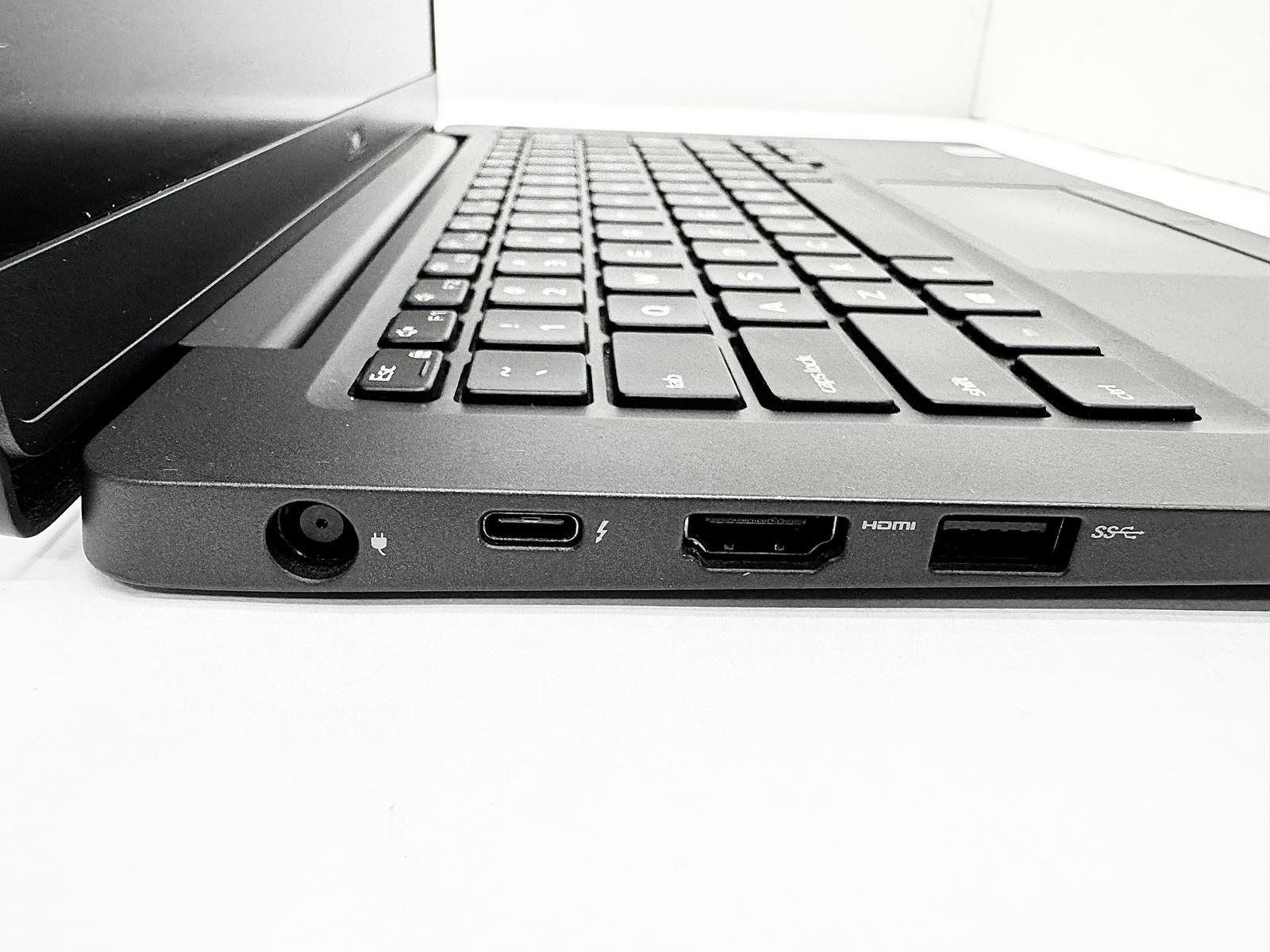 Dell Latitude 7300, Intel Core i7-8665U CPU @ 1.90GHz, 16GB, 256GB NVMe. 4446