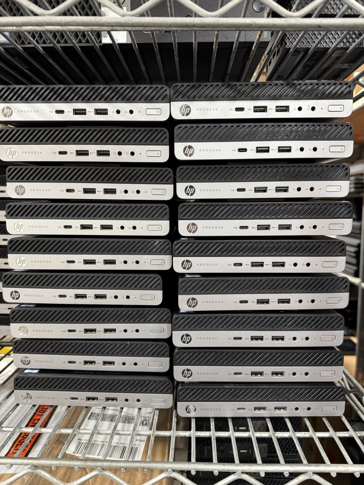 HP ProDesk 600 G5 Mini Desktop I5-9500T, 16GB RAM. No drive.