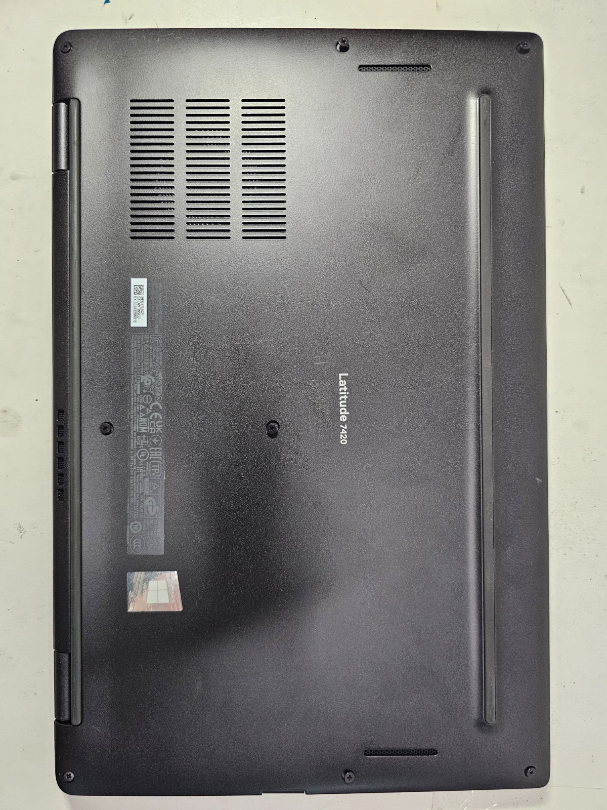 Dell Latitude 7420 i5-1145G7 16GB RAM 256GB SSD Win 11 NO AC #04