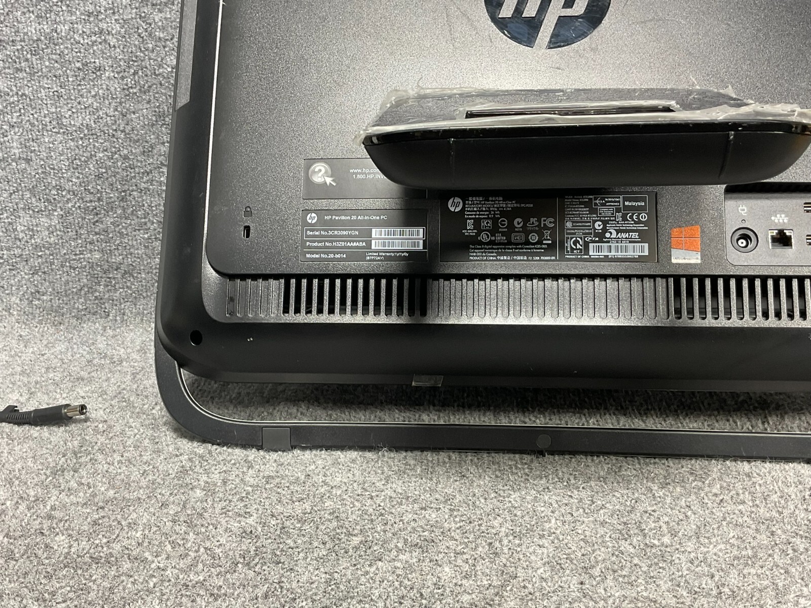 HP Pavilion 20-b014 20″ All-in-One Desktop PC Computer Used