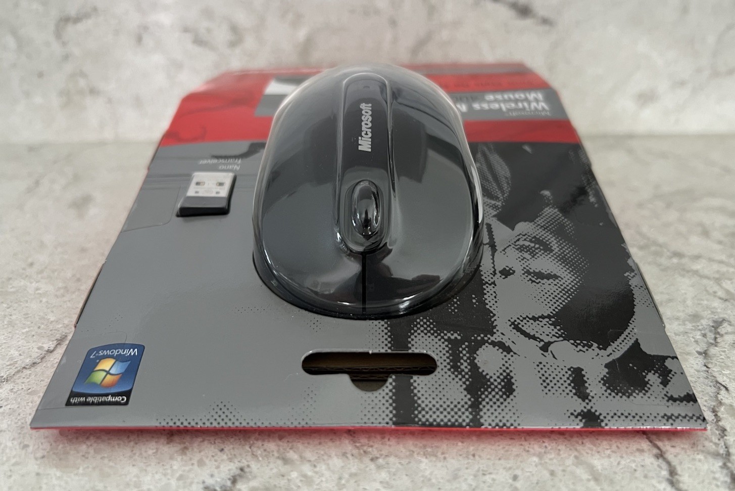 Microsoft Mobile 4000 Wireless BlueTrack Mouse 1383, 1447 Windows 7 Sealed NOS