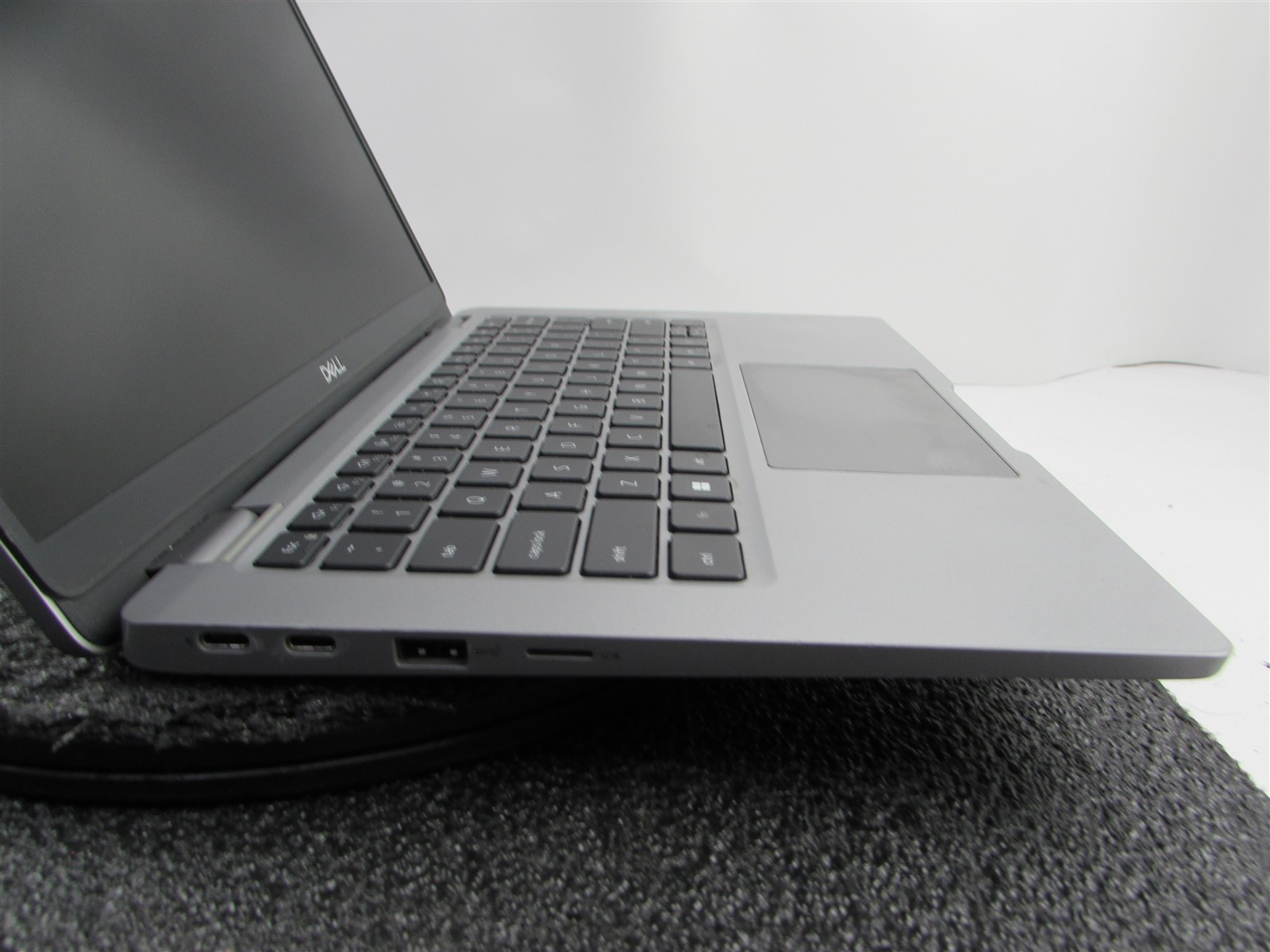 DELL LATITUDE 5330 TOUCHSCREEN I5-1245U 10 CORE 512GB SSD 16GB RAM NO O.S/BATT