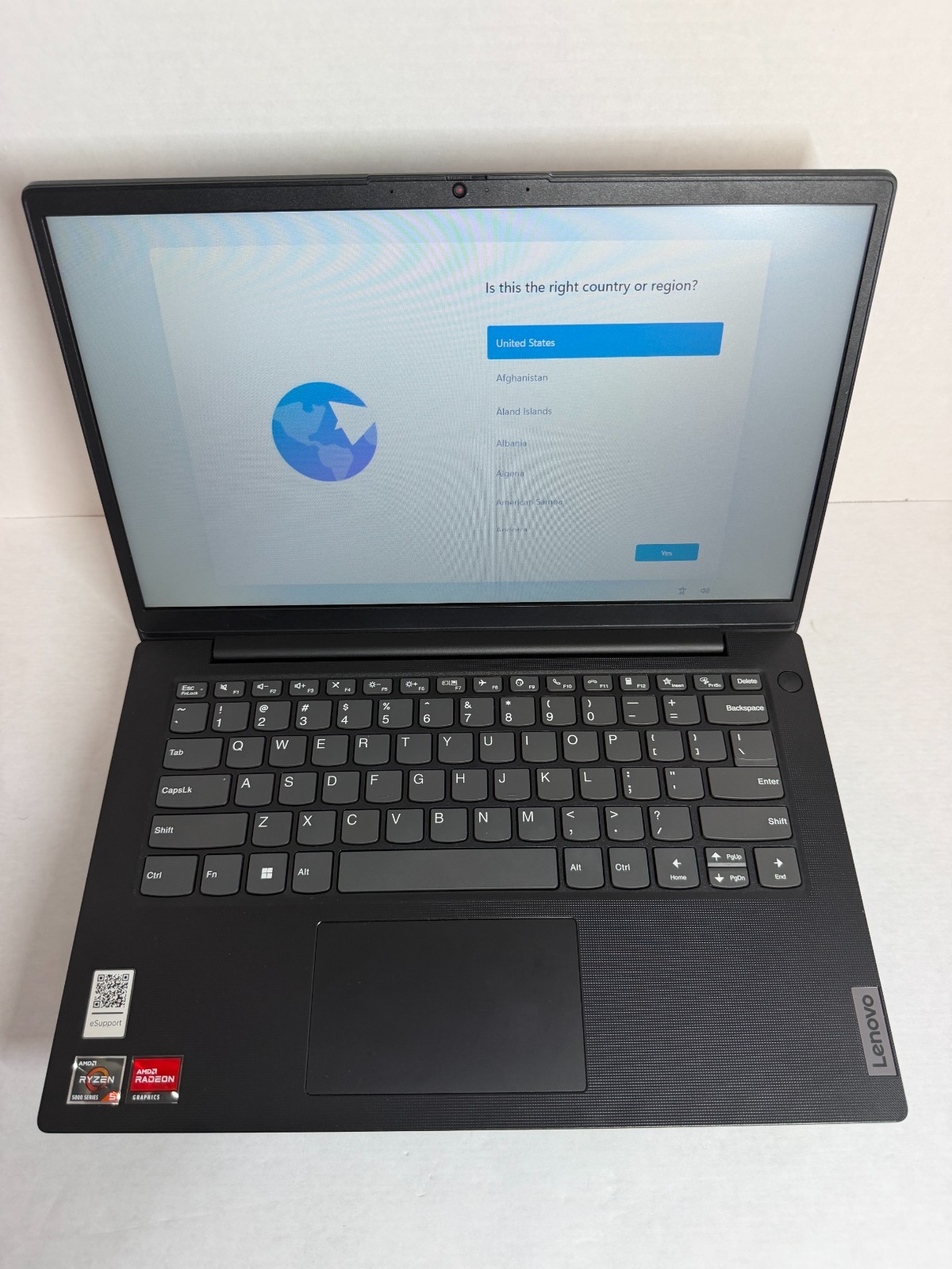 Lenovo V14 G2 AMD Ryzen 5 5500U 20GB RAM 256GB M.2 NVMe Windows 11 – Black S2