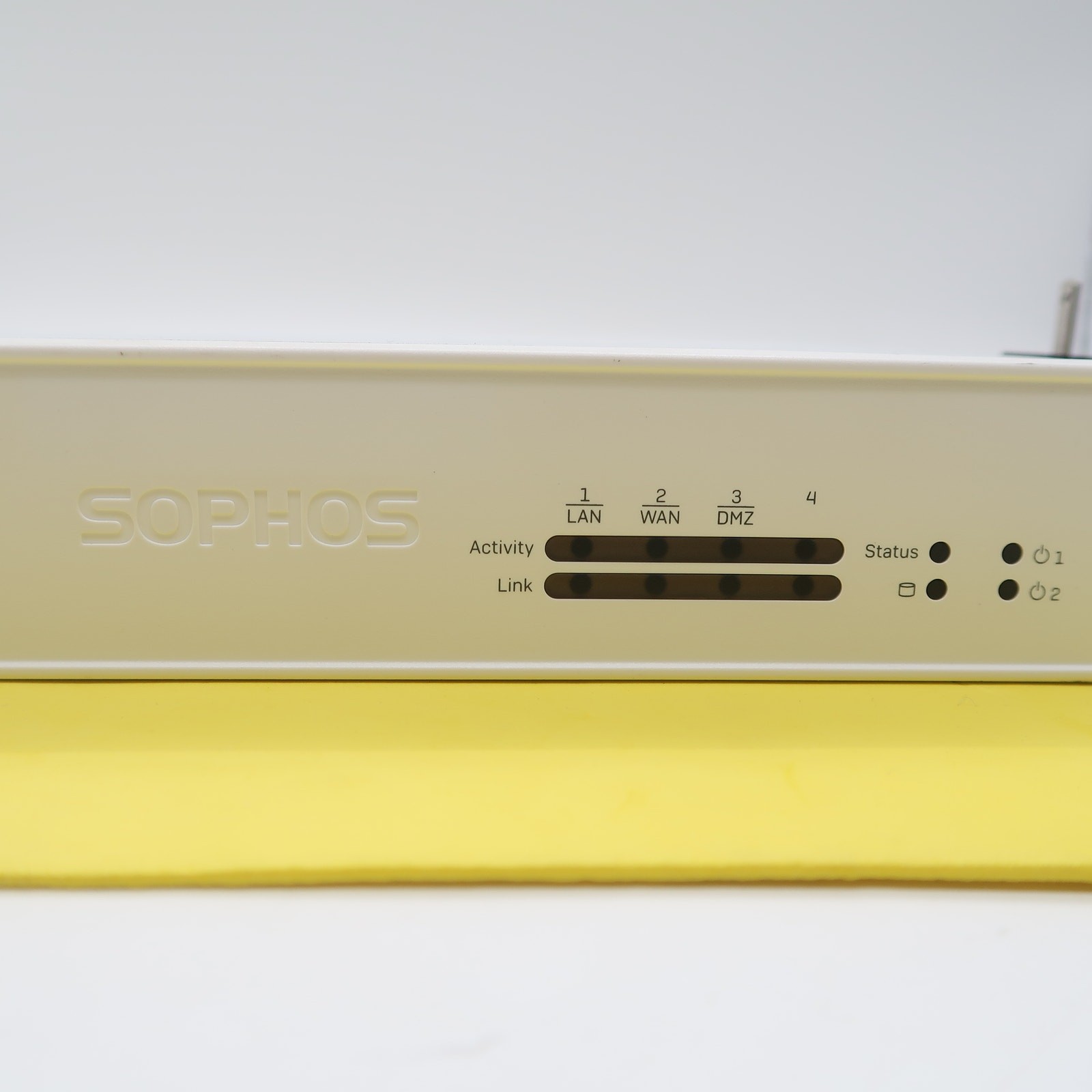 Sophos XG115 Rev 3 Atom 1.6GHz 4GB RAM Network Firewall Desktop Security