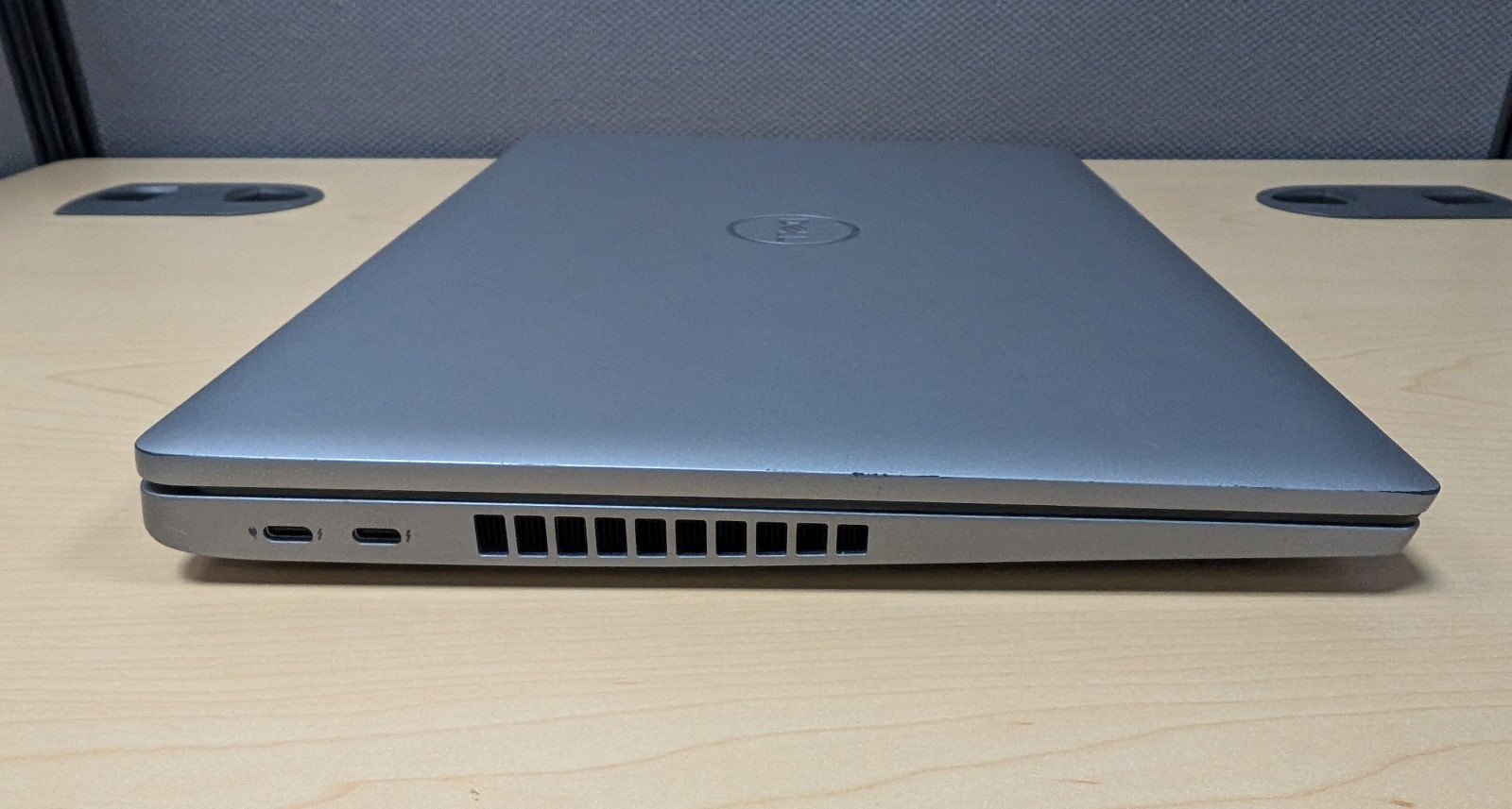 DELL LATITUDE 5520 Laptop Intel Core i5-1135G7 2.4 GHZ 16GB No HD / OS/Power.