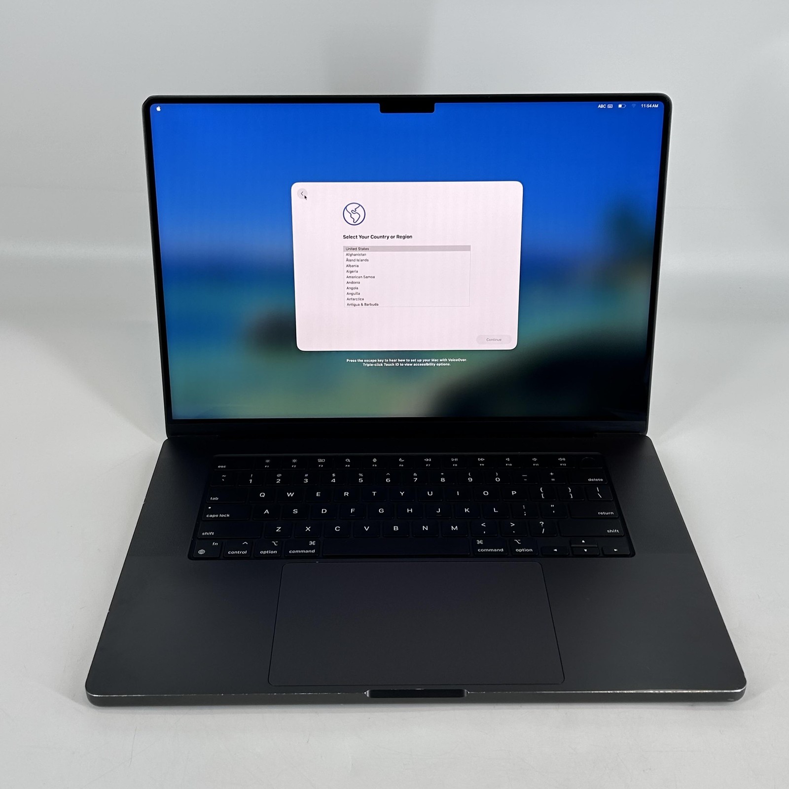 MacBook Pro 16 Black 2024 M4 Max 14-Core CPU 32-Core GPU 36GB 1TB SSD Bent Frame
