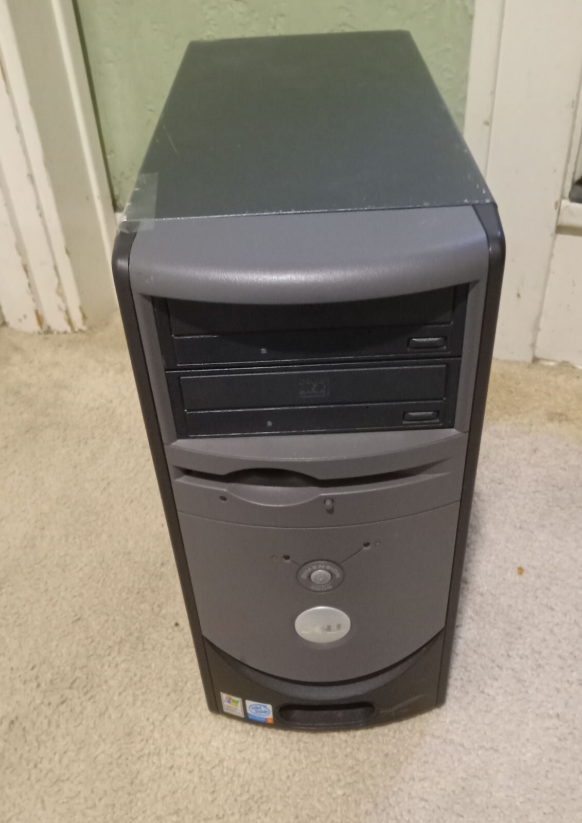 Dell Dimension 3000 TWR Pentium 4 2.8GHz 1GB RAM NO HD Desktop Vintage Retro PC