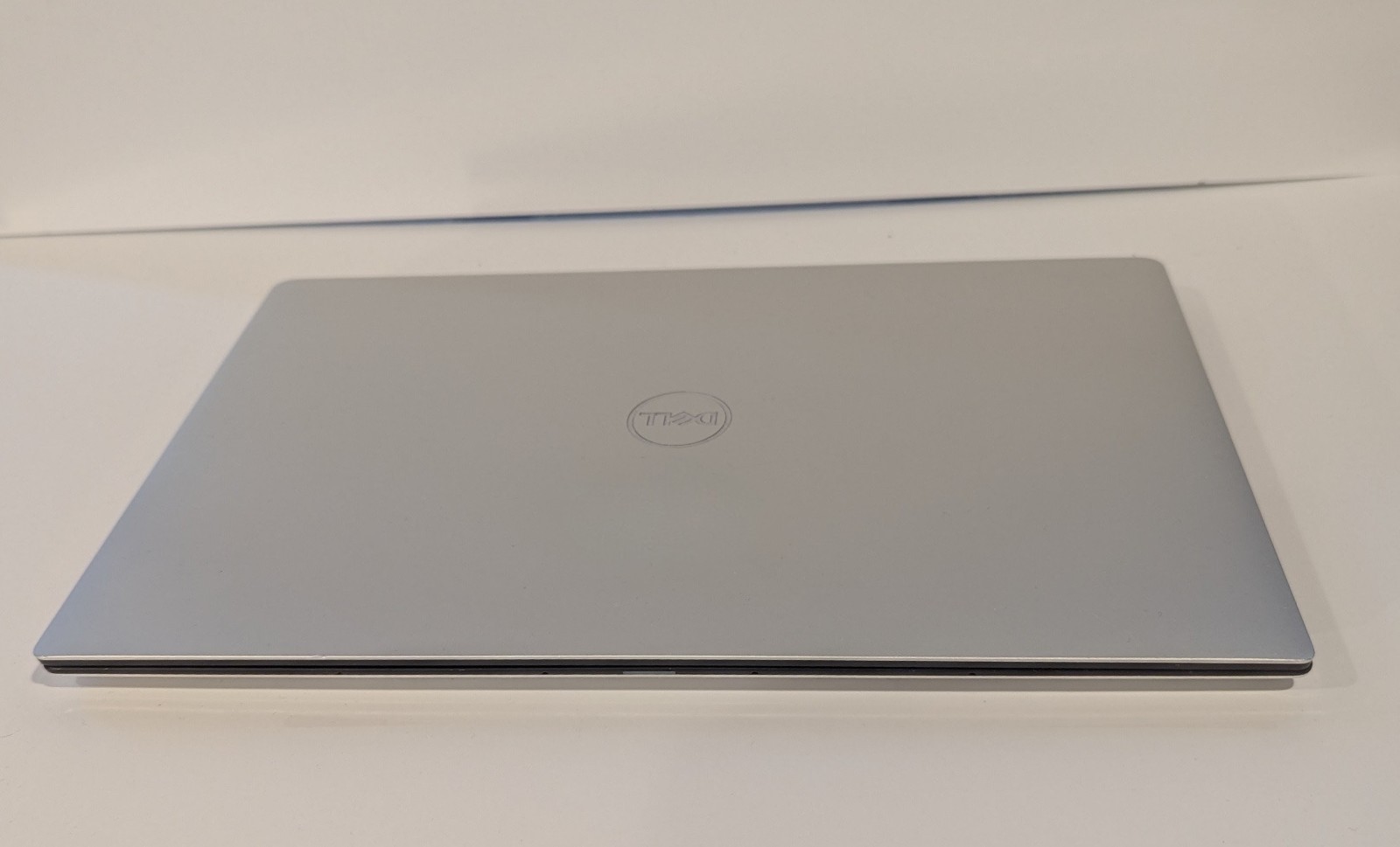Dell Inspiron 15 5570 Touchscreen Laptop i7-8550U 16GB RAM 256GB SSD