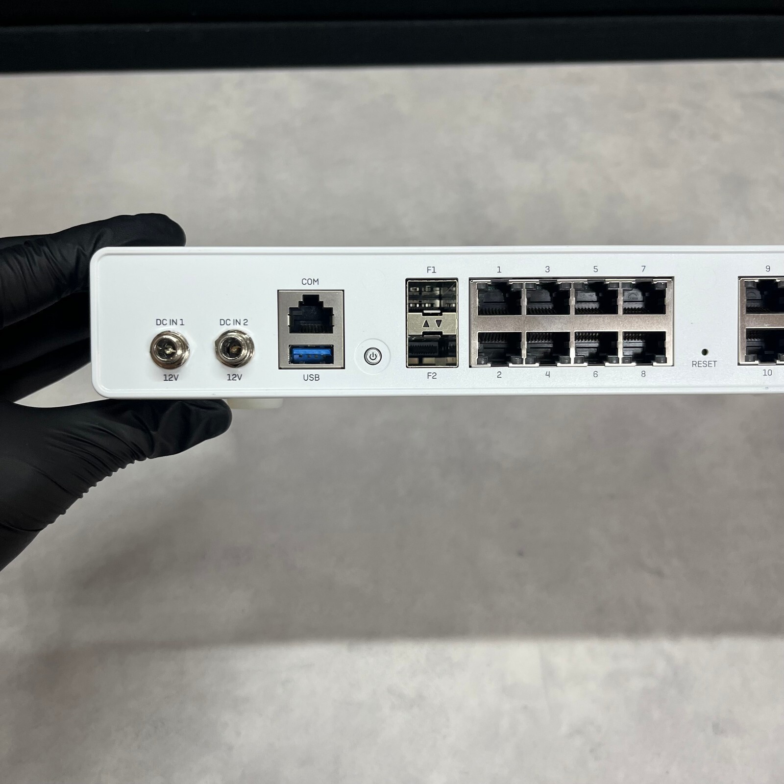 【Select License Term】Sophos XGS 136 Firewall Appliance w/Cord Tested!【1day Ship】