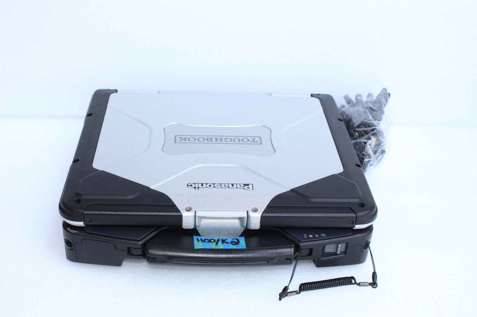 Panasonic toughbook CF-31 MK2/1200 HRS/i5 2.5gh /16GB /240GB SSD /WIN10P64/TOUCH