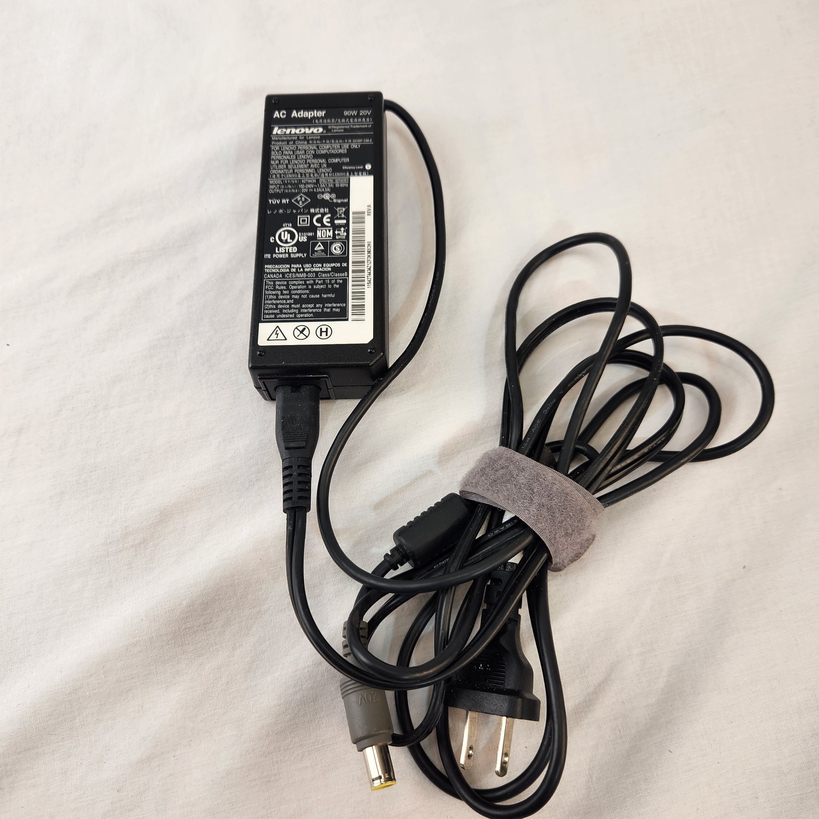 Lenovo OEM 90W 20V 4.5A Laptop Charger AC Power Adapter Round Tip PN 42T4434