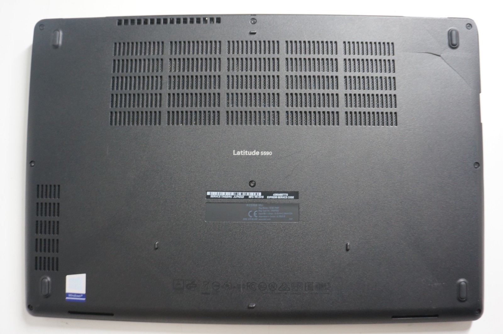 Dell Latitude 5590 – Intel Core i7-8650U @1.90GHz 16GB RAM – No HD/No OS