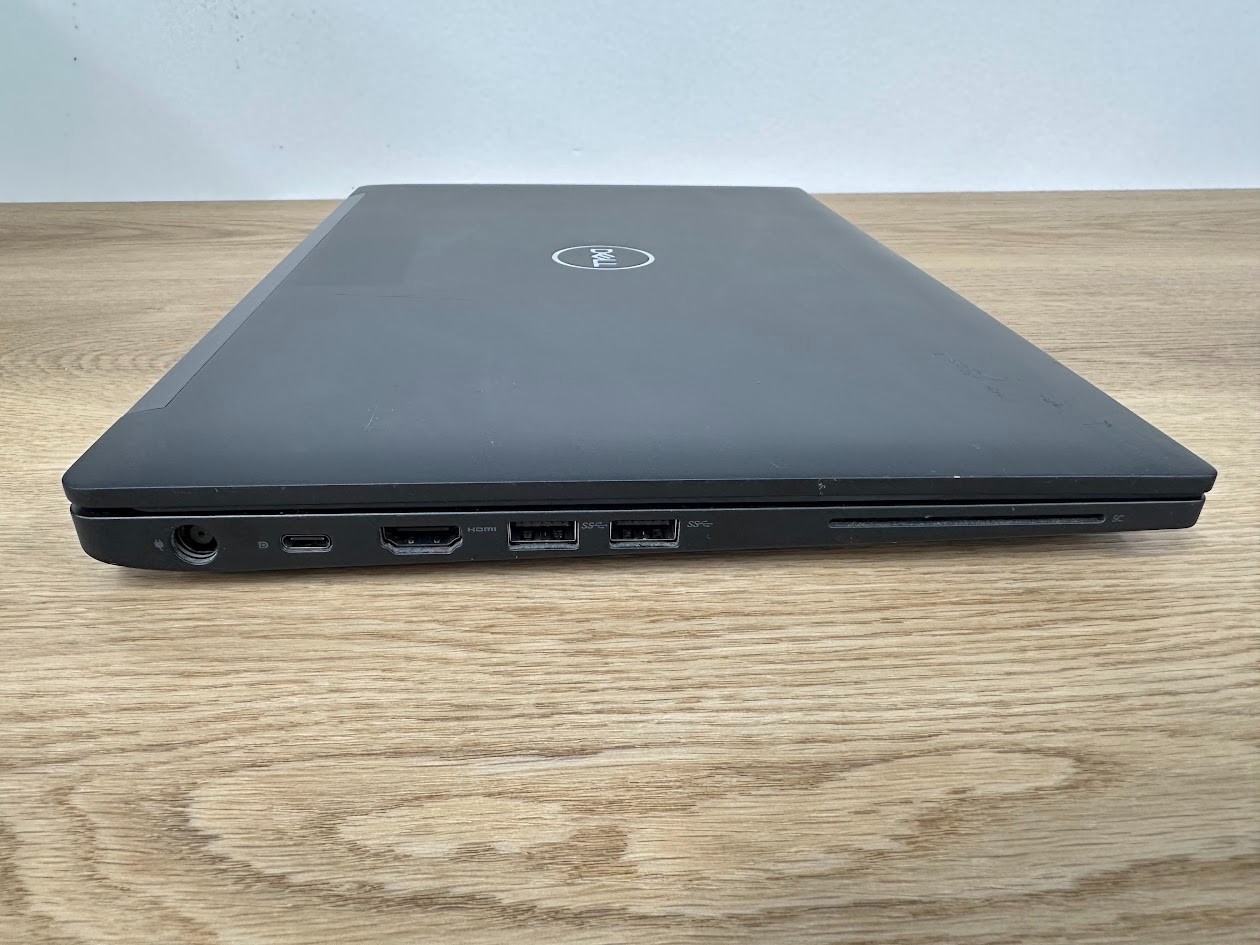 Dell Latitude 7490 Core i5 8th Gen, 16GB DDR4, Intel UHD, 256GB SSD, 2018 Touch