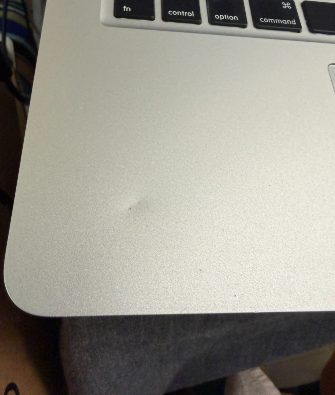 Apple MacBook Air 13″ (128GB SSD, Intel Core i5 5th Gen., 1.6 GHz, 8GB) Laptop