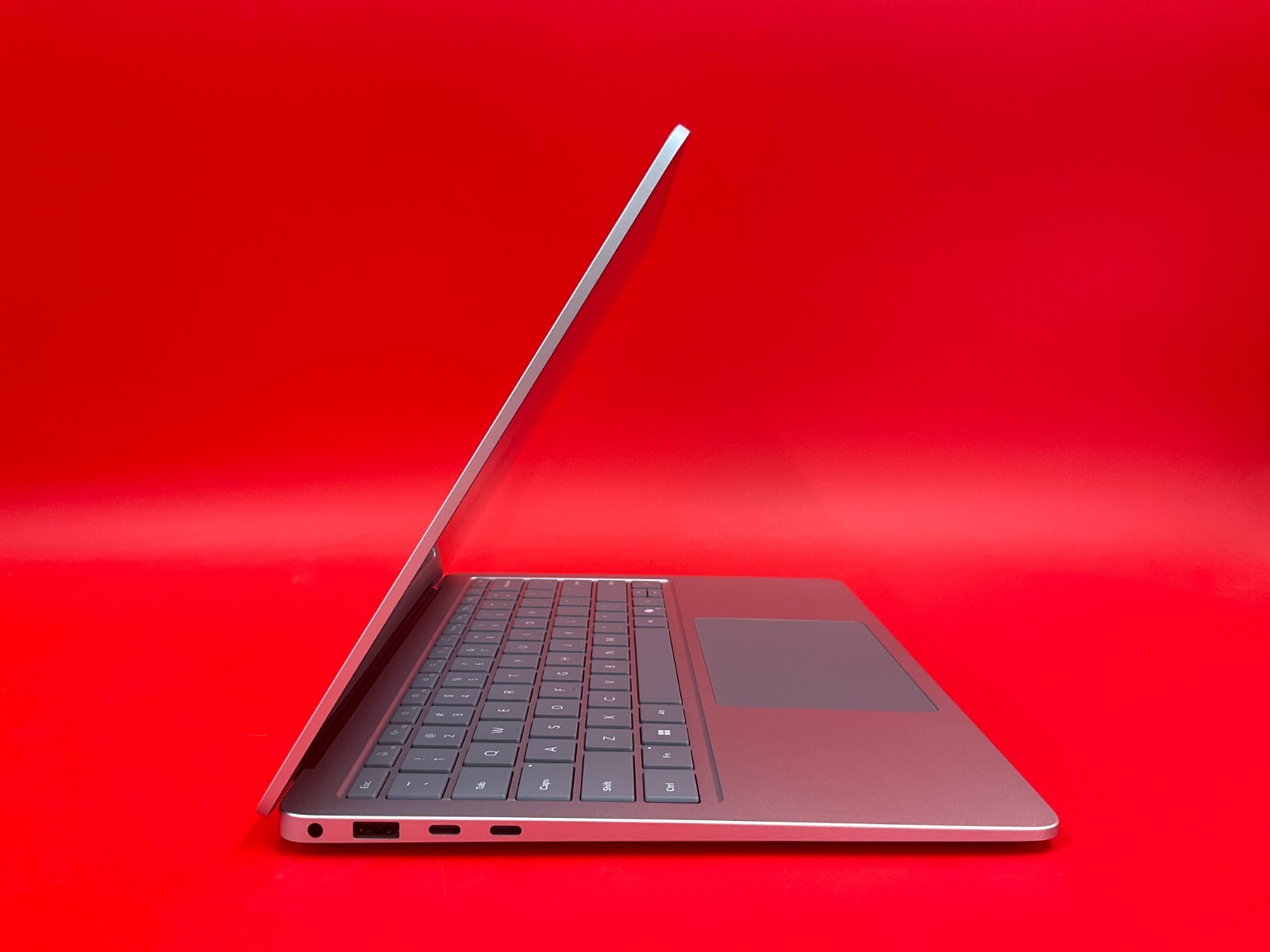 Microsoft Surface Laptop 7 U7-268V 32GB 512GB 13.8″ W11P platinum EP2-33249