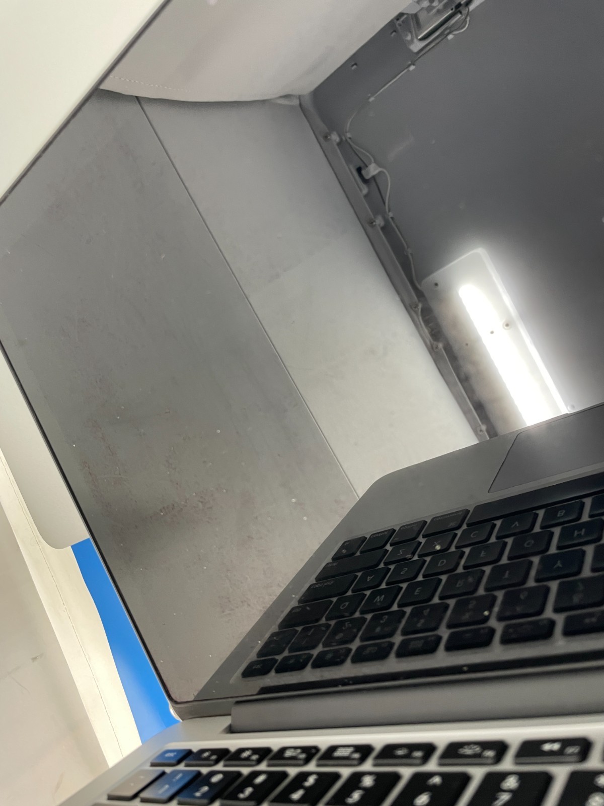 Lot: 3 Apple MacBook Pro A1502 MF839LL/A i5-5257U@2.7GHz 8GB RAM 128GB SSD w/ OS