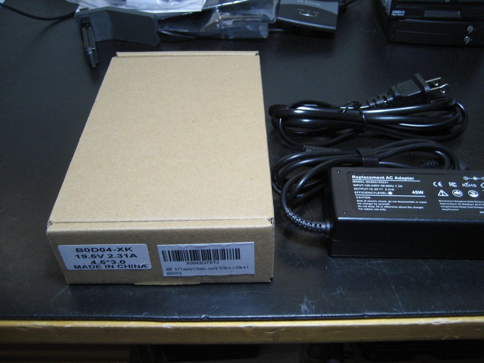 Laptop Charging Adapter – 19.5V, 2.31A, 45W (Plug 4.5mm x 3.0mm)
