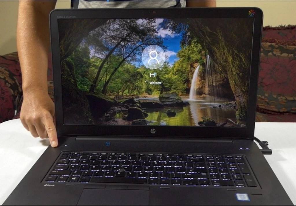 HP ZBook 17 G4 17.3″ CORE i7 4K 4.0GHz 24GB RAM 500GB SSD WORKSTATION 3YR WARNTY