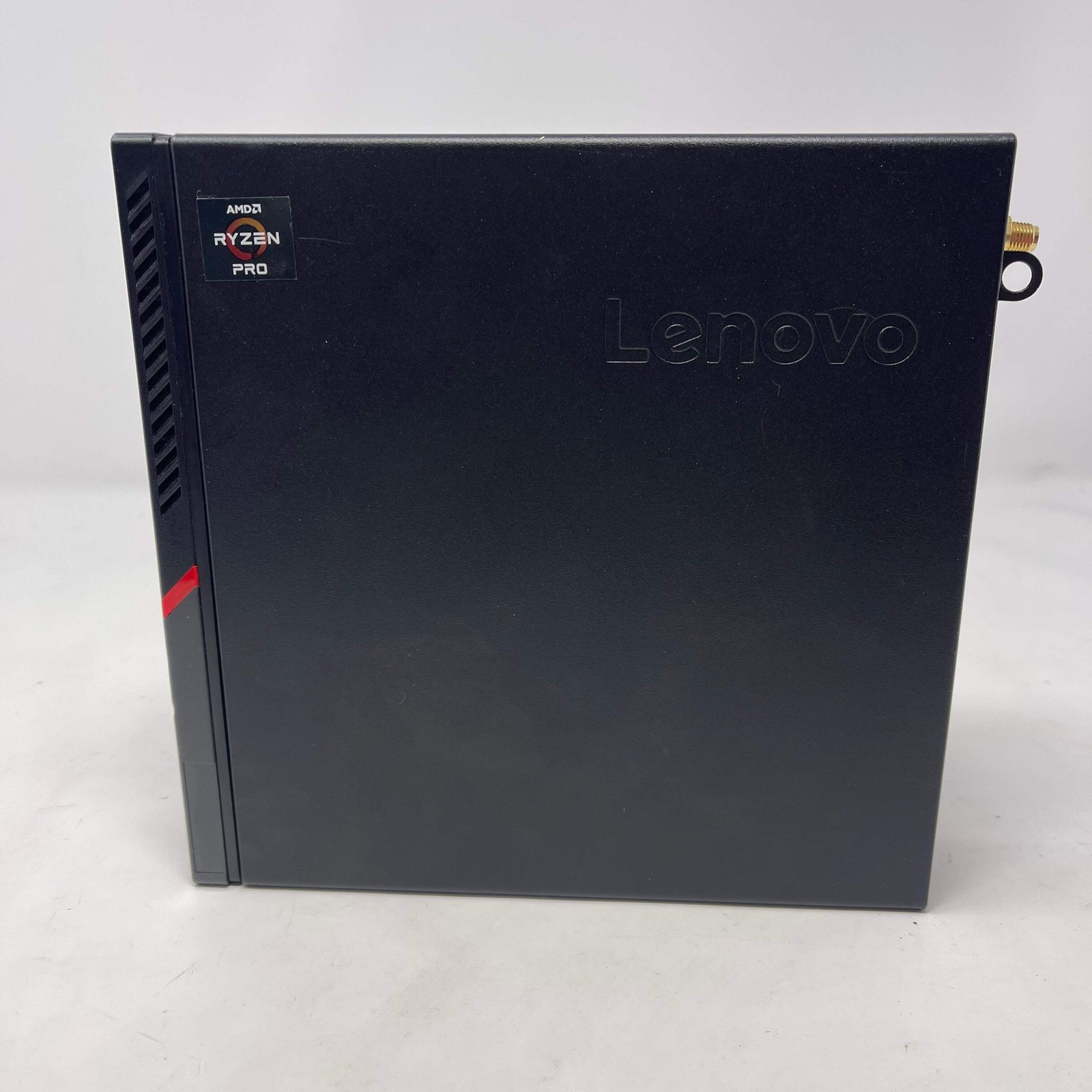 Lenovo ThinkCentre M71YQ Ryzen 3 PRO 2200GE 3.20GHz 8GB RAM 256GB HDD n/a