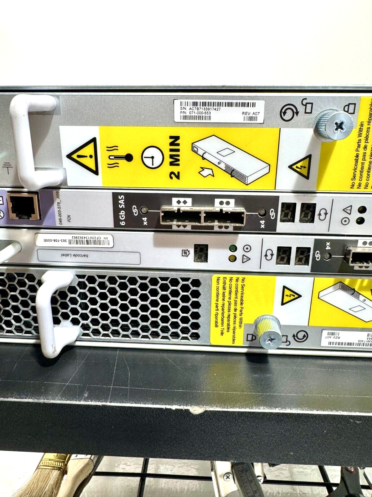 EMC KTN-STL3 Expansion JBOD Disk Array 303-108-000E 15-bay SAS SATA NO HDD