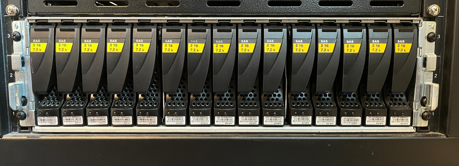 EMC KTN-STL3 15-Bay Disk Array w/Caddies/Interposers/Rails/LSI SAS Card+Cable