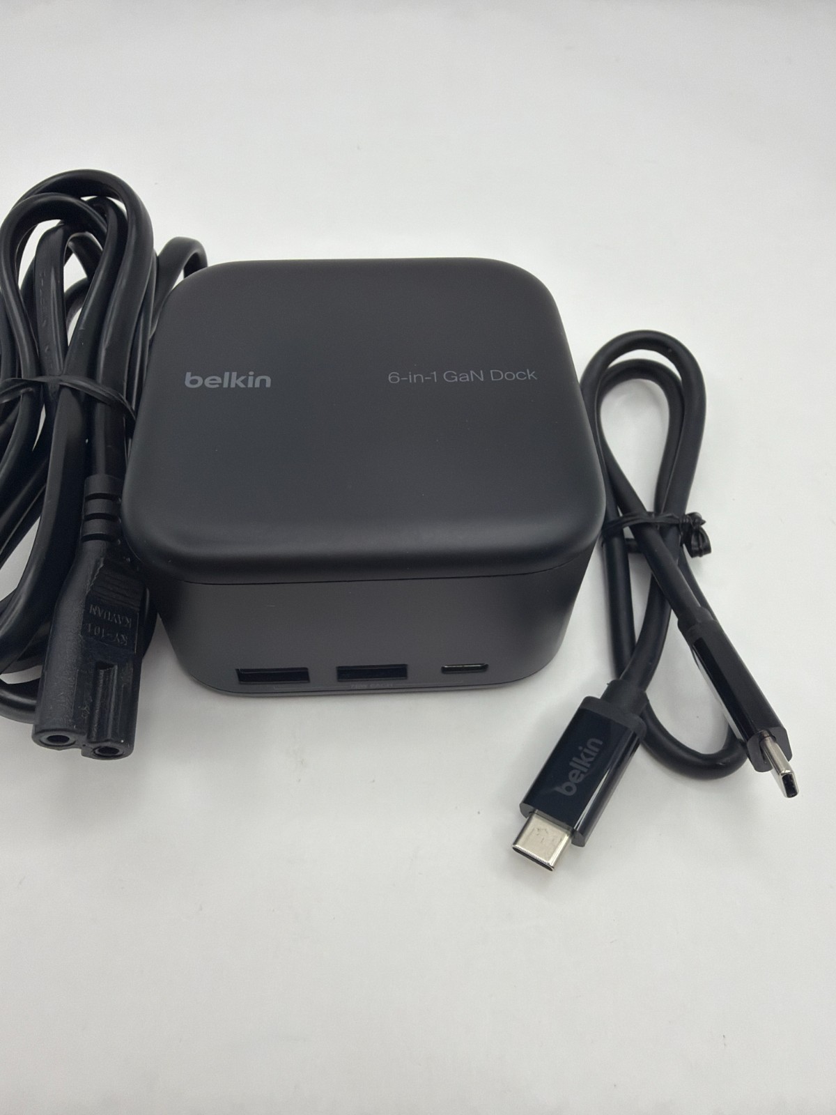 Belkin Universal USB-C Docking Station HDMI RJ45 USB-A 130W GaN Power Macbook