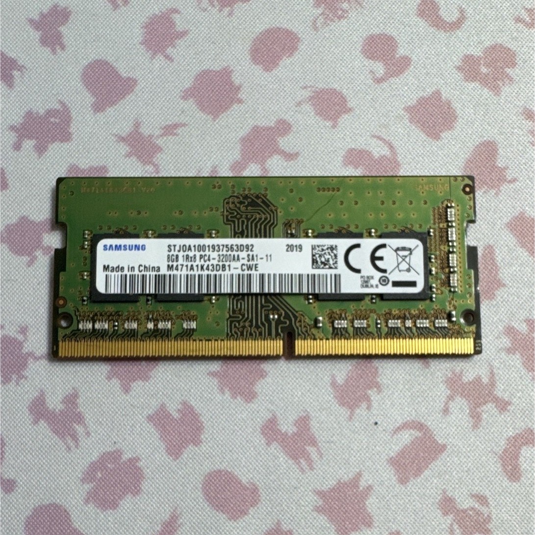Samsung DDR4 SO-DIMM PC4-2666V 8GB 260-Pin Non-ECC M471A1K43DB1-CWE