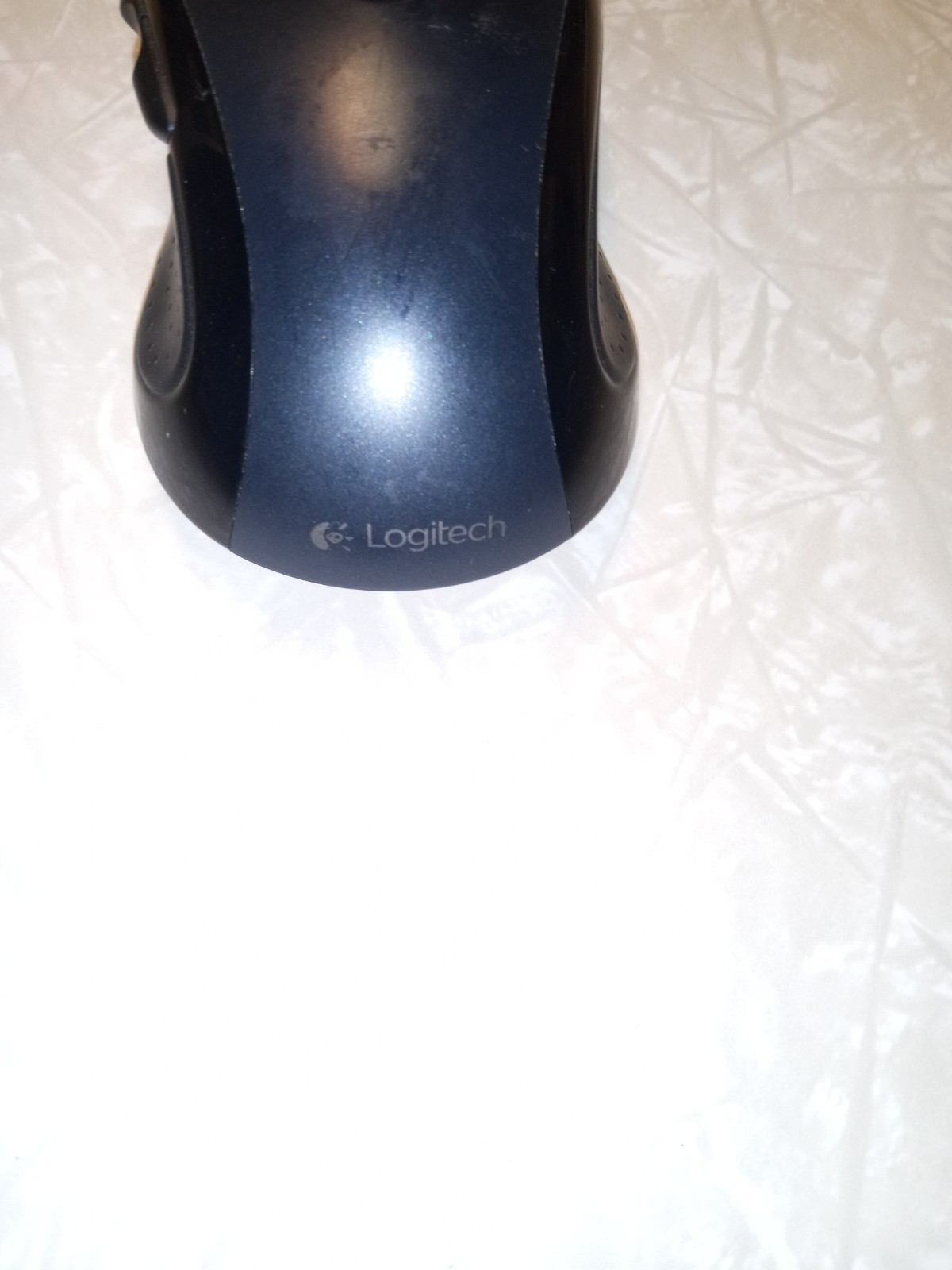 Logitech M510 Wireless Computer Mouse Comfort Shape )