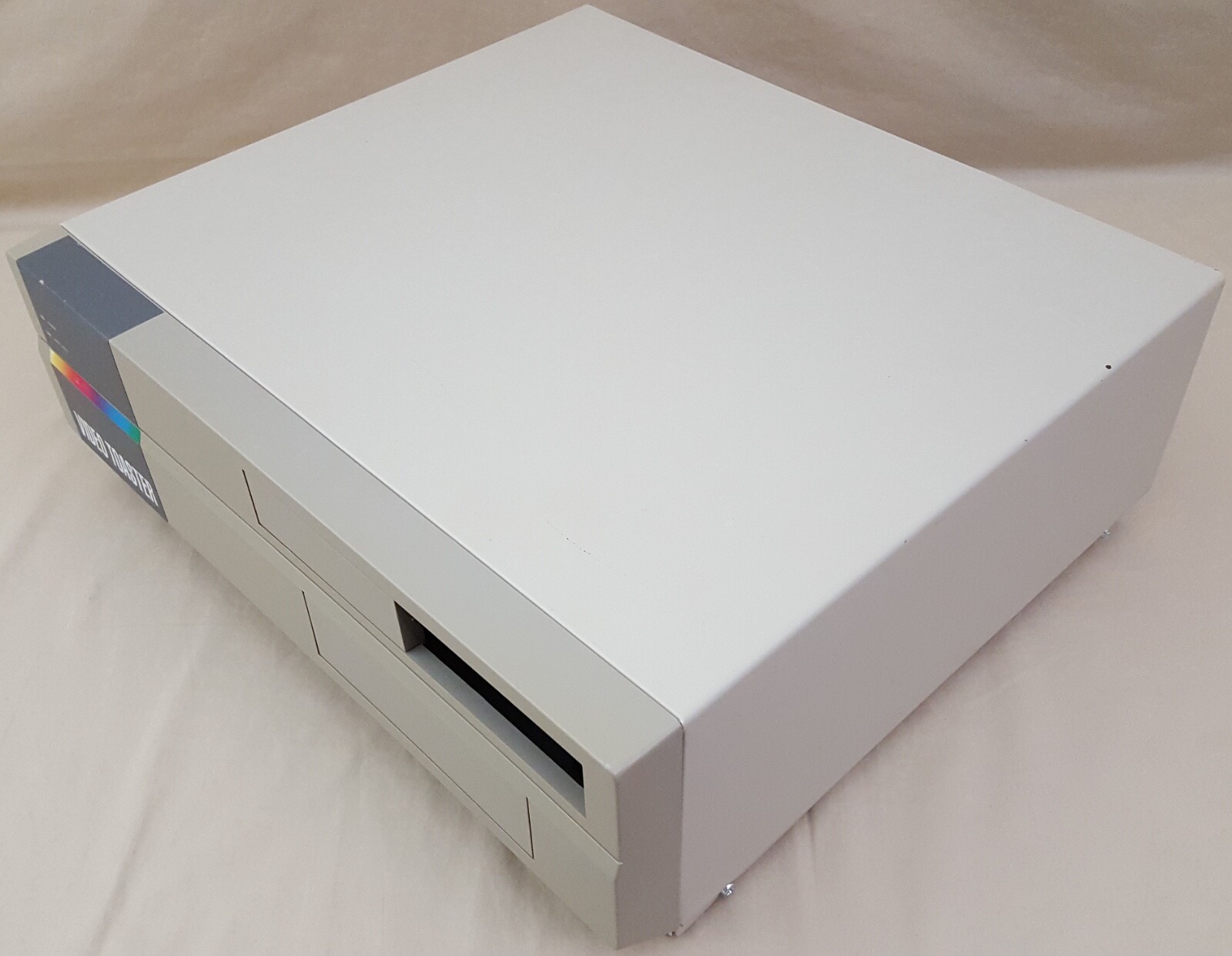 Commodore Amiga 2000 Video Toaster Desktop Computer Case Only 2000HD 2500 A2000