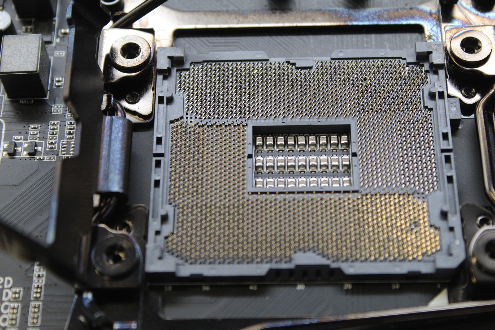 Gigabyte GA-X99-UD4 LGA 2011-V3 DDR4 Intel X99 Motherboard PC1721898